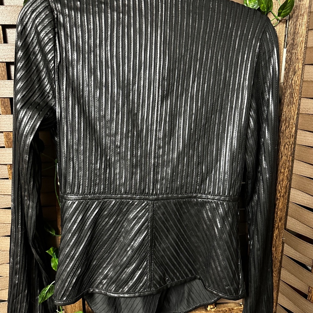 Jacket - Picture 6 of 16